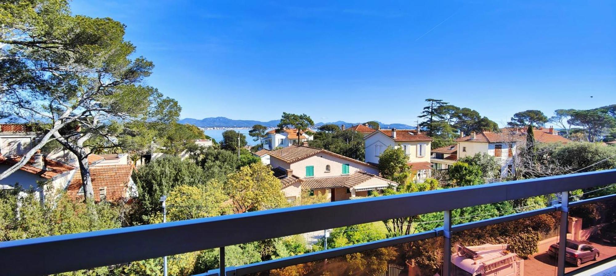 Appartement A Rare Gem In Fréjus